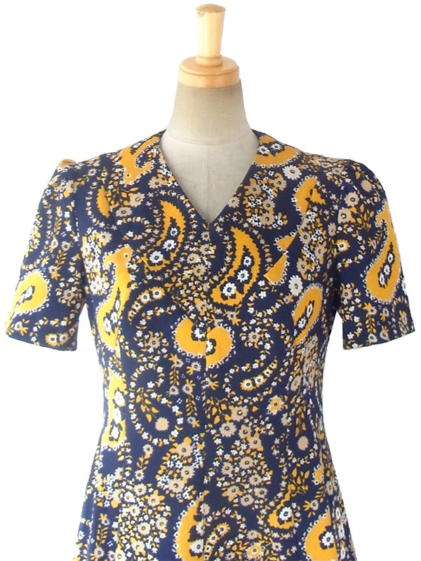 ヨーロッパ古着 フランス買い付け 60年代製 ネイビー X イエロー・ホワイト レトロ花柄 ワンピース 16FC424