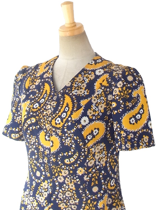 ヨーロッパ古着 フランス買い付け 60年代製 ネイビー X イエロー・ホワイト レトロ花柄 ワンピース 16FC424