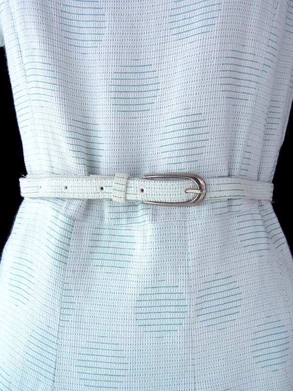 ヨーロッパ古着 ロンドン買い付け 60年代製 ホワイト X グリーン 水玉が浮かぶ生地 ベルト付き ヴィンテージ ワンピース 16OM013