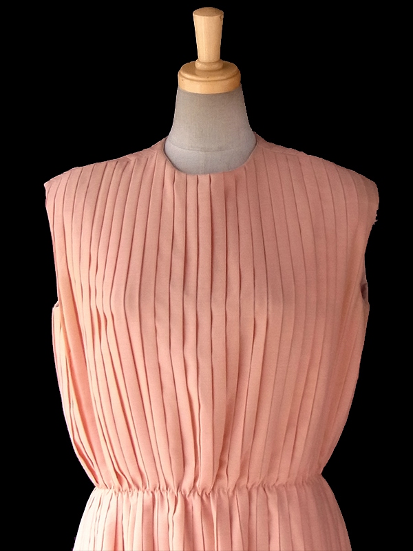 ヨーロッパ古着 ロンドン買い付け 60年代製 アプリコット 総プリーツ ヴィンテージ パーティードレス 16OM114