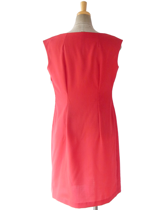 ヨーロッパ古着 ロンドン買い付け 60年代製 レッド X 生地の下に水玉プリントの生地 リボン付き ヴィンテージ ワンピース 16OM400