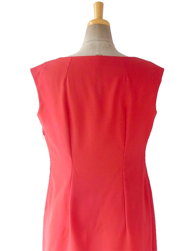 ヨーロッパ古着 ロンドン買い付け 60年代製 レッド X 生地の下に水玉プリントの生地 リボン付き ヴィンテージ ワンピース 16OM400