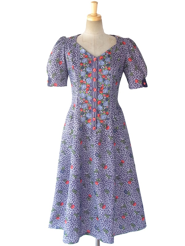ヨーロッパ古着 ロンドン買い付け 60年代製 ブルーX レッド・パープル花柄 くるみボタン パフスリーブ ワンピース 16OM415