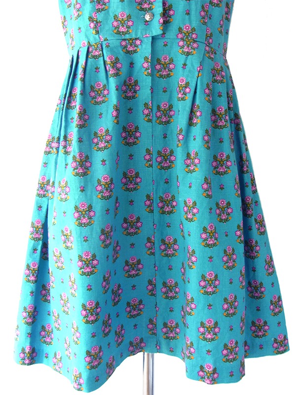 ヨーロッパ古着 ロンドン買い付け 60年代製 ターコイズブルー X オーナメント風花柄 チロリアン ワンピース 16OM506