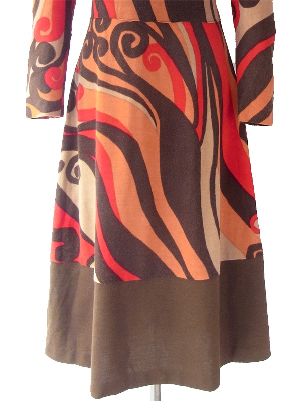 ロンドン買い付け 70年代製 ブラウン X レッド・オレンジ・ベージュ レトロ模様 ワンピース 16OM802