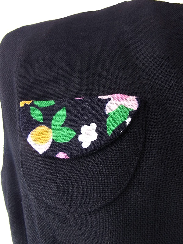 ヨーロッパ古着 ロンドン買い付け 60年代製 ブラック X カラフル花柄 胸ポケット レトロ ワンピース 17BS004