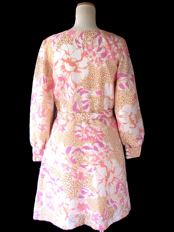 ヨーロッパ古着 ロンドン買い付け ホワイト X オレンジ・ピンク・パープル 花柄 共布ベルト付き レトロ ワンピース 17BS012