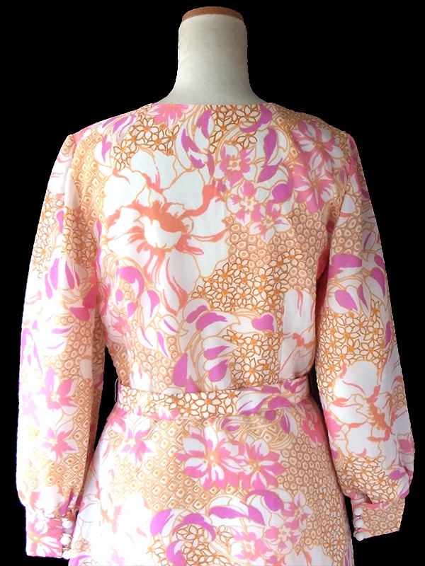 ヨーロッパ古着 ロンドン買い付け ホワイト X オレンジ・ピンク・パープル 花柄 共布ベルト付き レトロ ワンピース 17BS012