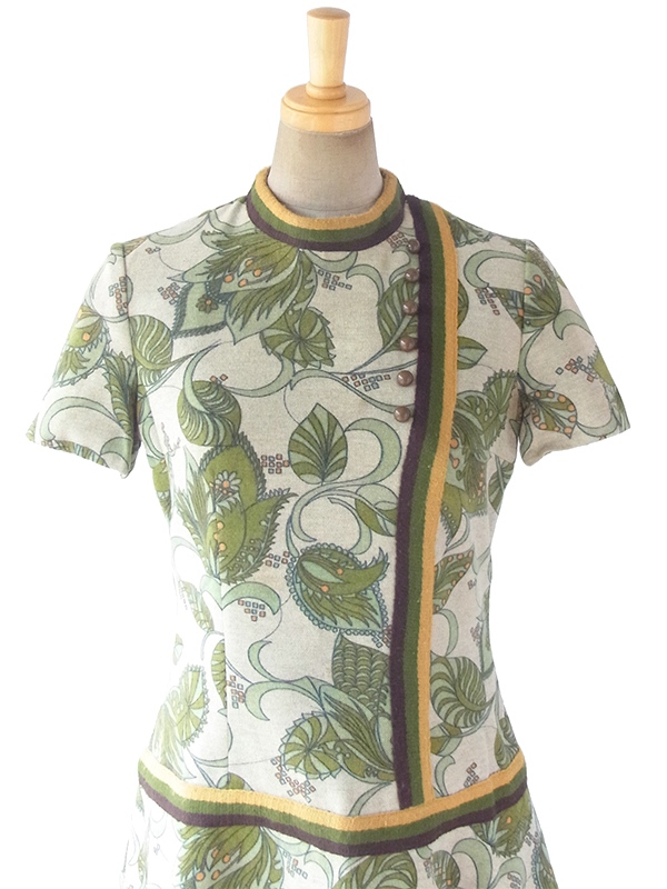 ヨーロッパ古着 ロンドン買い付け 60年代製 若草色 X ポタニカル柄 茶・緑・黄ライン ウール ワンピース 17BS202