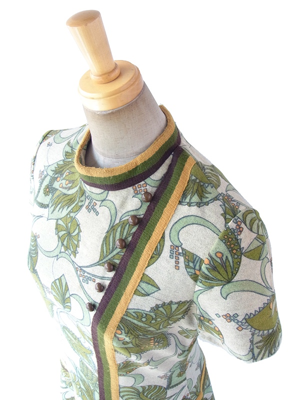 ヨーロッパ古着 ロンドン買い付け 60年代製 若草色 X ポタニカル柄 茶・緑・黄ライン ウール ワンピース 17BS202