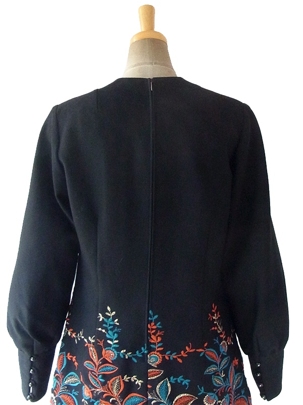 ヨーロッパ古着 ロンドン買い付け 70年代製 ブラック X ブルー・ゴールド・オレンジ ポタニカル柄刺繍 レトロ ワンピース 17BS208