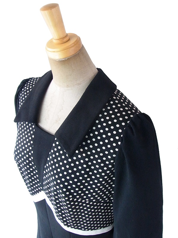 ヨーロッパ古着 ロンドン買い付け 70年代製 モノトーン X 水玉 パフスリーブ レトロ ワンピース 17BS210