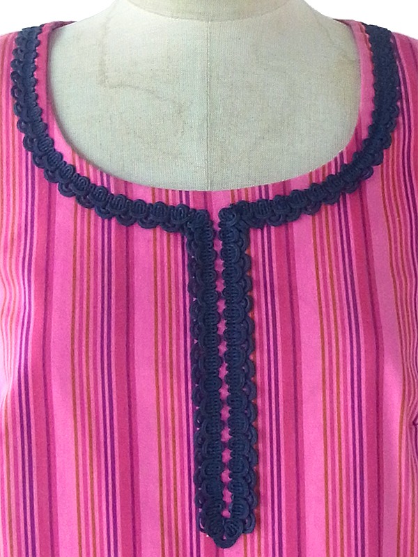 ヨーロッパ古着 ロンドン買い付け 60年代製 ピンク X ストライプ ネイビー コードレース ワンピース 17BS216