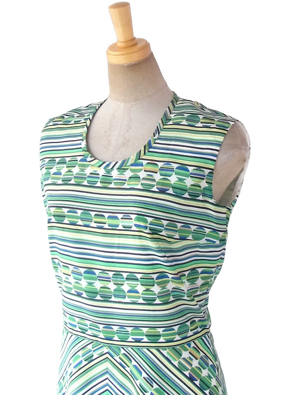 ヨーロッパ古着 ロンドン買い付け 70年代製 グリーン ・ブルー X 水玉・ストライプ・バイアス柄プリント レトロ ワンピース 17BS218