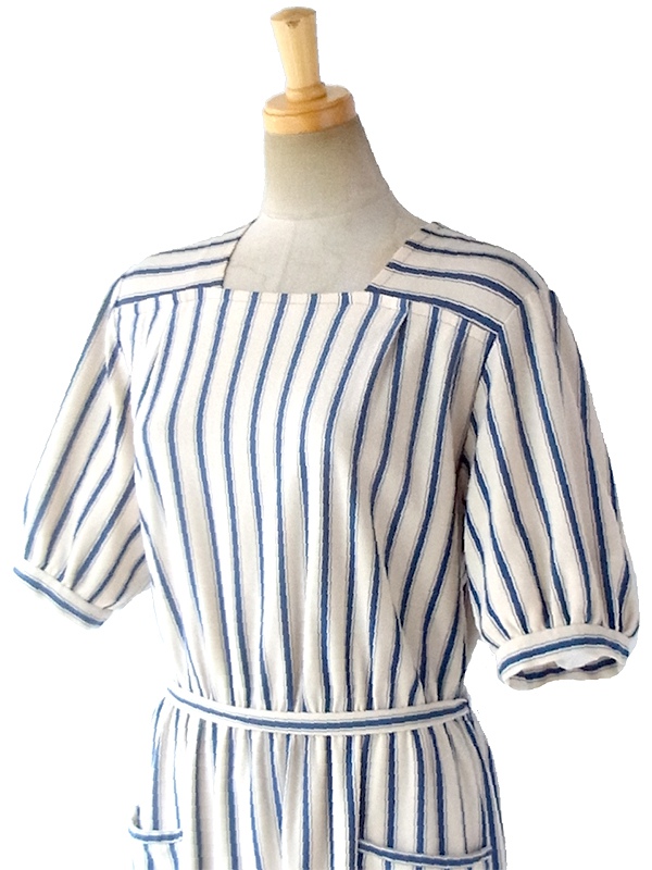 ヨーロッパ古着 フランス買い付け 70年代製 オフホワイト X ブルー ストライプ 共布ベルト付き ヴィンテージ ワンピース 17FC013