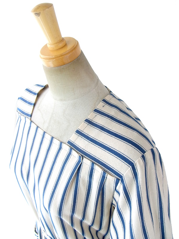 ヨーロッパ古着 フランス買い付け 70年代製 オフホワイト X ブルー ストライプ 共布ベルト付き ヴィンテージ ワンピース 17FC013