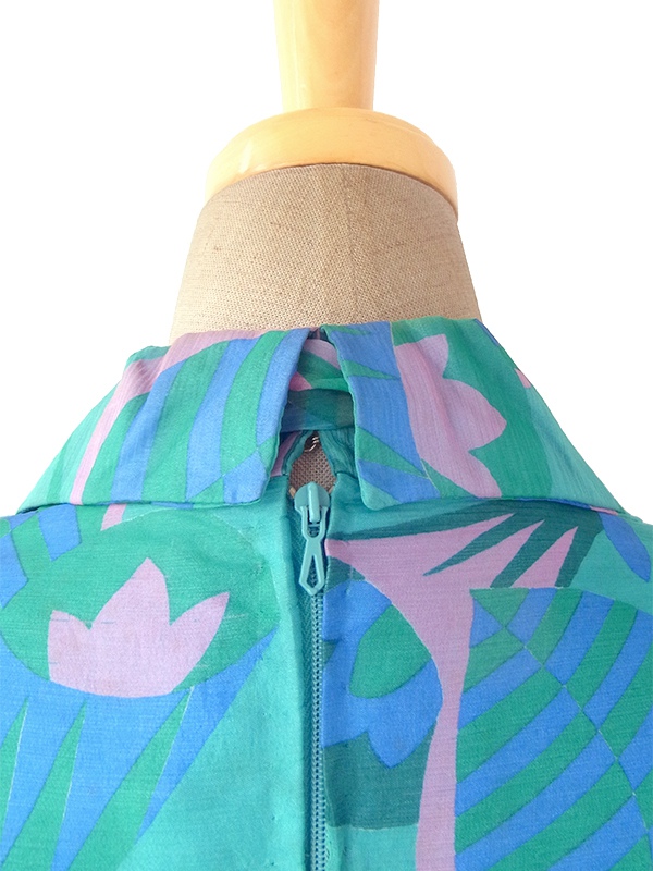 ヨーロッパ古着 60年代フランス製 エメラルドグリーン X ピンク・ブルー 花柄 ボウタイ シフォン地 ワンピース 17FC300