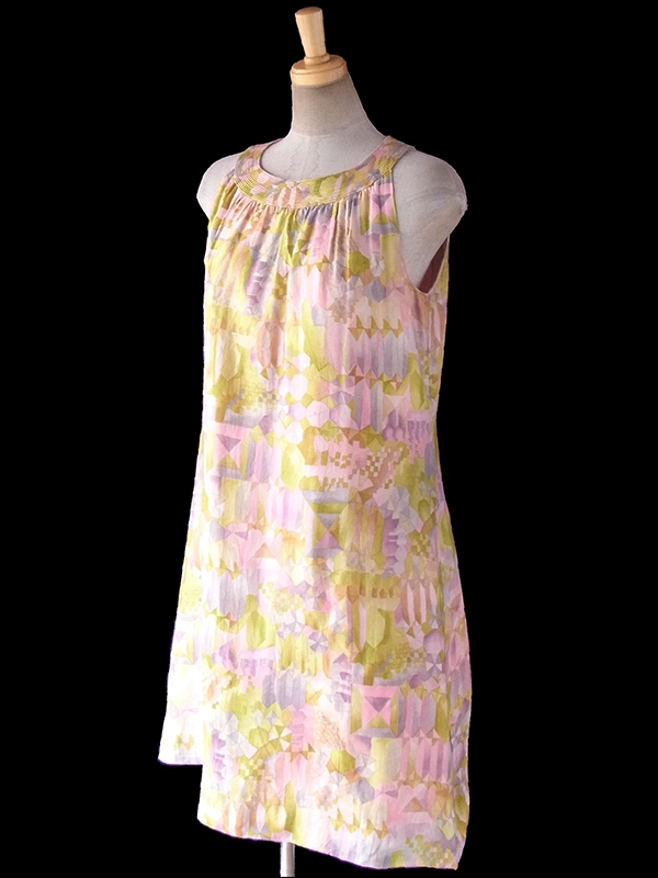 ヨーロッパ古着 フランス買い付け 60年代製 水彩のような色彩のレトロ柄 Aライン ヴィンテージ サテン ワンピース 17FC322