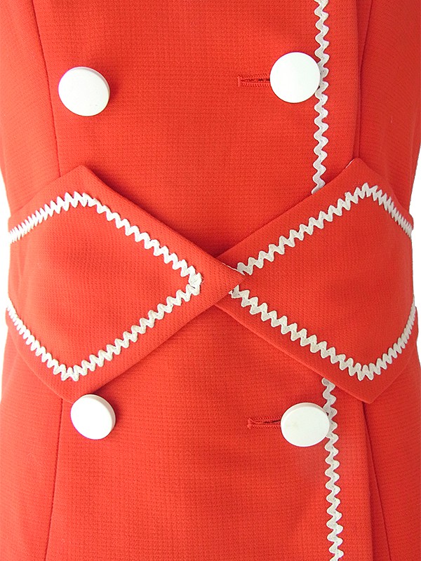 ヨーロッパ古着 フランス買い付け 60年代製 レッド X ホワイト デザインベルト 山道テープ ヴィンテージ ワンピース 17FC402