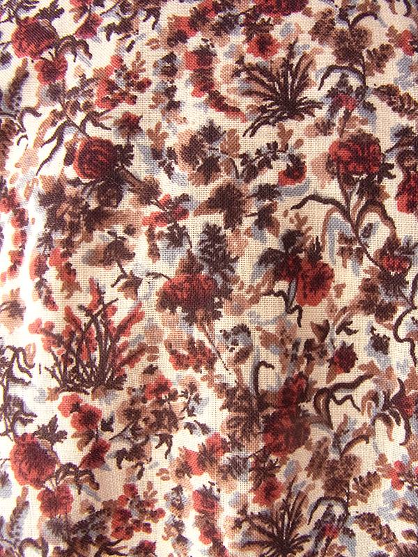 ヨーロッパ古着 フランス買い付け 70年代製 ベージュ X ブラウン・レッド 草花柄 ボウタイ ワンピース 17FC405