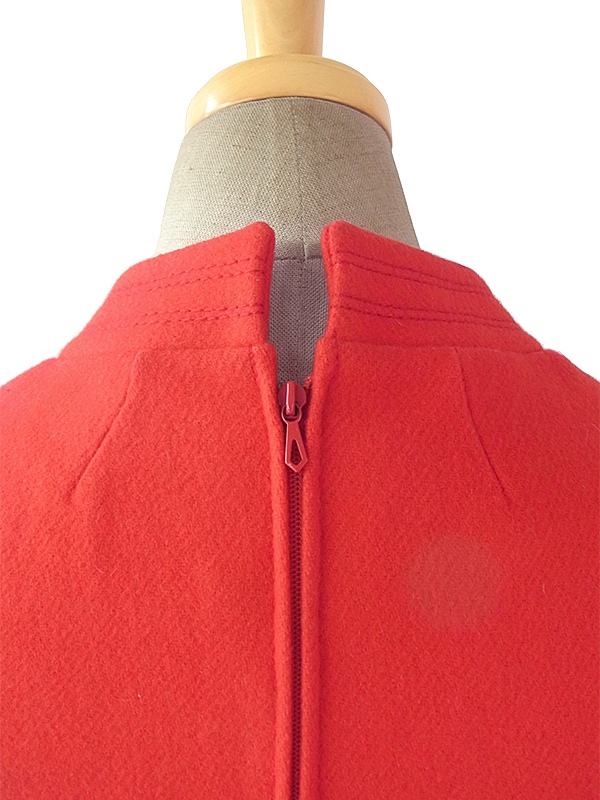 ヨーロッパ古着 60年代フランス製 レッド X ステッチデザイン モックネック  ウール ワンピース 17FC411