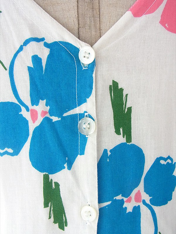 ヨーロッパ古着 フランス買い付け 60年代製 ホワイト X カラフル花柄 ポケット付き ヴィンテージ ワンピース 17FC413