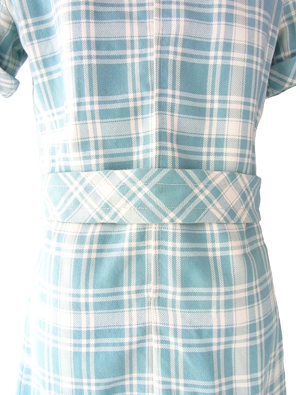 ヨーロッパ古着 フランス買い付け 60年代製 水色 X ホワイト チェック柄 ベルト風デザイン ウール ワンピース 17FC414