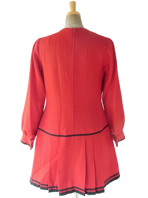 ヨーロッパ古着 60年代フランス製 レッド X ブラック ドロップウェスト 梨地ウールジョーゼット ワンピース 17FC502