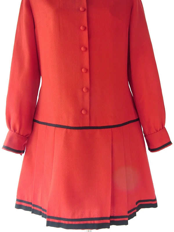 ヨーロッパ古着 60年代フランス製 レッド X ブラック ドロップウェスト 梨地ウールジョーゼット ワンピース 17FC502