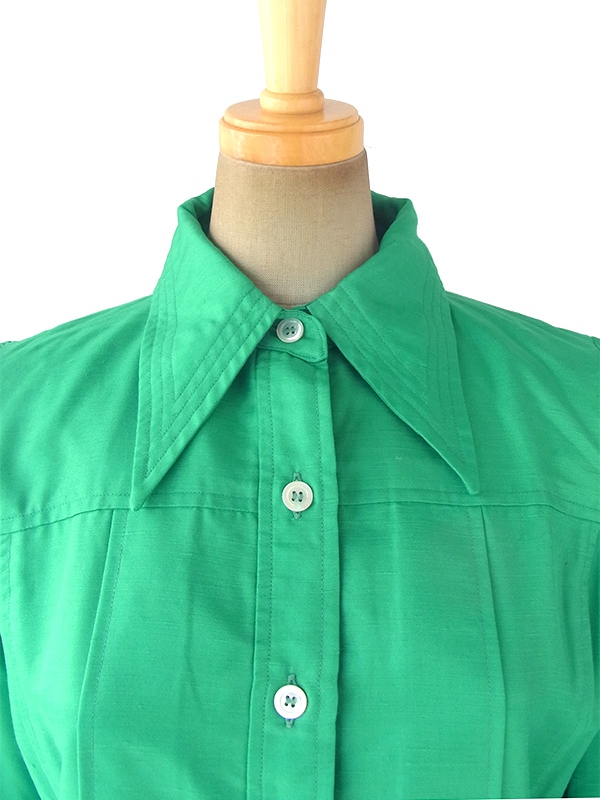 ヨーロッパ古着 60年代フランス製 光沢のあるエメラルドグリーン X ステッチデザイン サテン ワンピース 17FC507