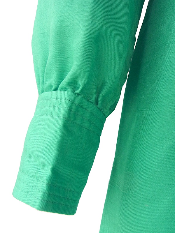 ヨーロッパ古着 60年代フランス製 光沢のあるエメラルドグリーン X ステッチデザイン サテン ワンピース 17FC507