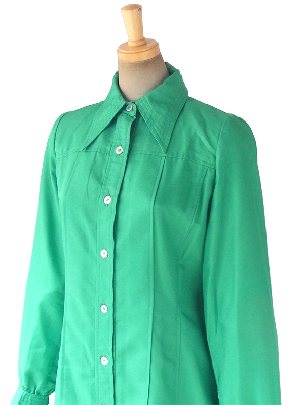 ヨーロッパ古着 60年代フランス製 光沢のあるエメラルドグリーン X ステッチデザイン サテン ワンピース 17FC507