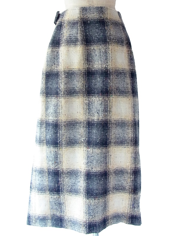 ヨーロッパ古着 フランス買い付け 60年代製 オフホワイト X ブラック チェック柄 ミックスツイード ラップスカート 17FC515