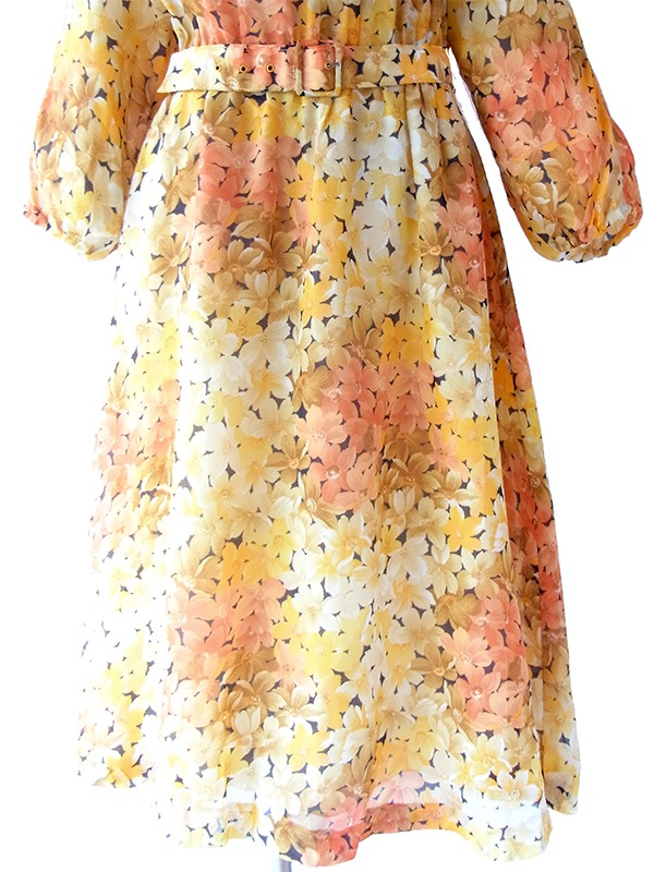 送料無料 ロンドン買い付け 70年代製 オレンジ X ブラック 花柄イラスト 共布ベルト付き ヴィンテージ ワンピース 17om019 ヨーロッパ古着