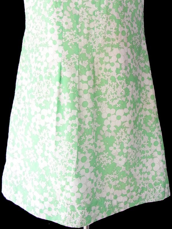 ヨーロッパ古着 ロンドン買い付け 60年代製 淡いグリーン X ホワイト 花柄 Aライン ワンピース 17OM304