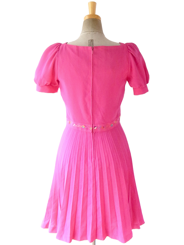 ヨーロッパ古着 ロンドン買い付け 60年代製 マゼンダ X 花柄刺繍 パフスリーブ プリーツ ワンピース 17OM505