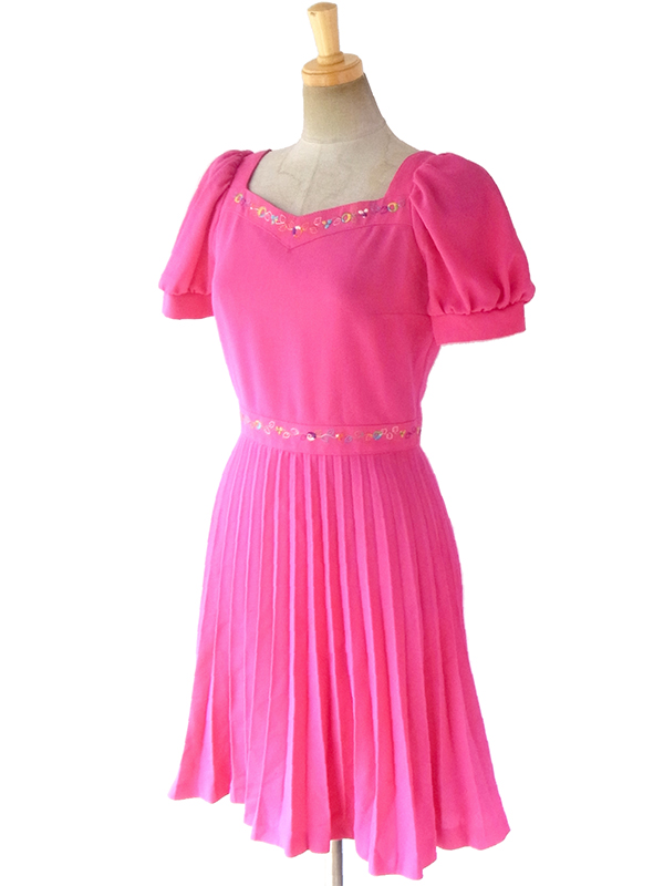 ヨーロッパ古着 ロンドン買い付け 60年代製 マゼンダ X 花柄刺繍 パフスリーブ プリーツ ワンピース 17OM505