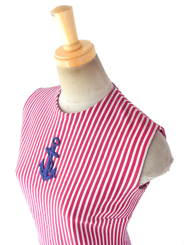 【送料無料】70年代フランス製 エンジ X ホワイト ストライプ 錨柄刺繍 デッドストック プリーツ ワンピース 17OM600【未使用品】