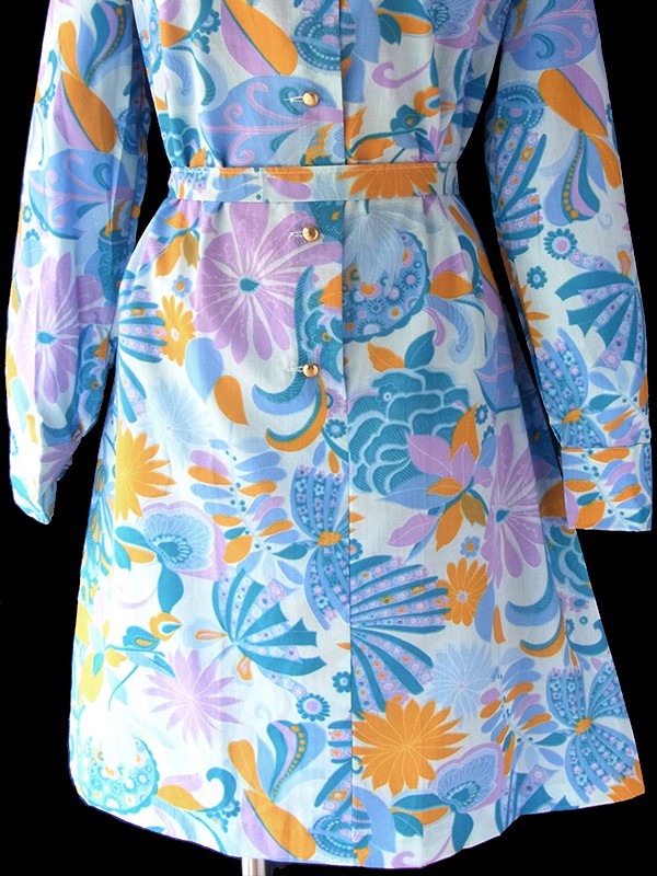 ヨーロッパ古着 60年代フランス製 水色 X オレンジ・パープル 花柄 共布ベルト付き デッドストック ワンピース 17OM605