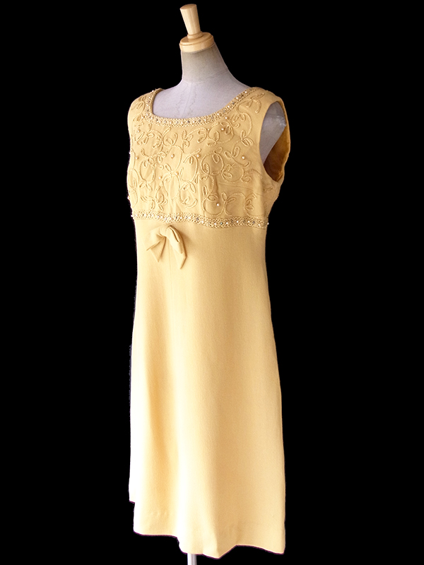 ヨーロッパ古着 ロンドン買い付け 60年代製 マスタードイエロー X リボン付き コード刺繍 ビジュー パーティー ドレス 17OM700