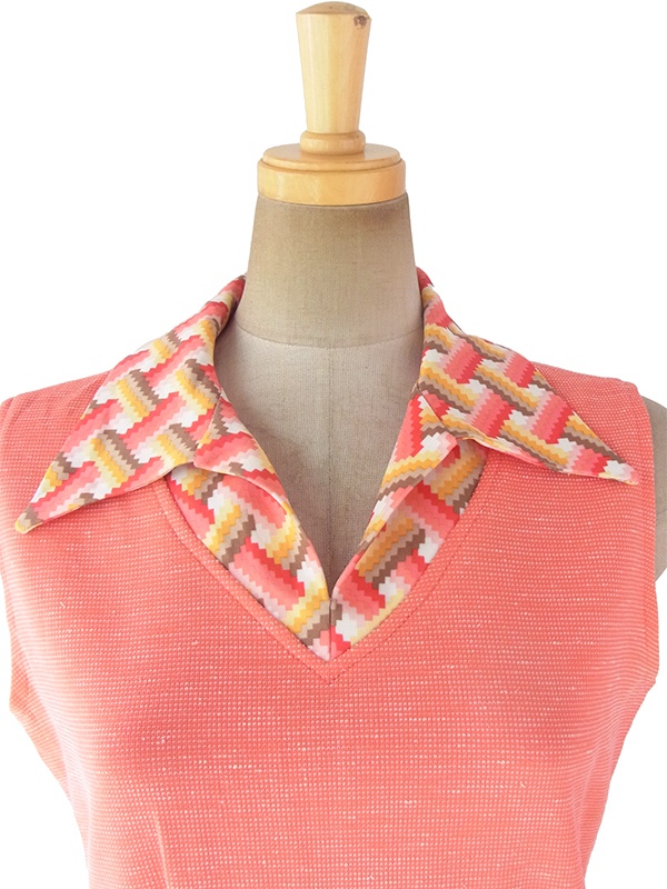 ヨーロッパ古着 ロンドン買い付け 70年代製 アプリコットピンク X レトロ柄襟 切り返し シンチウェスト ワンピース 17OM800