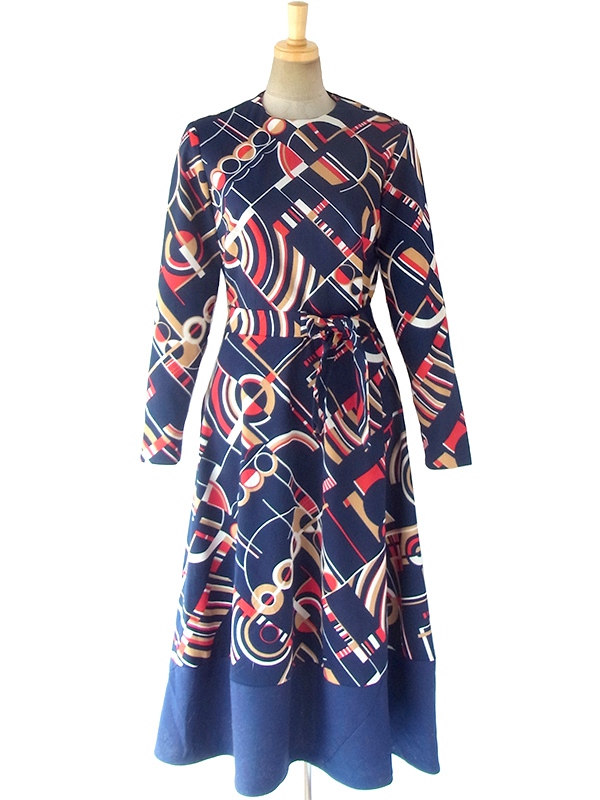 ヨーロッパ古着 ロンドン買い付け 70年代製 ネイビー X レッド・ホワイト・ベージュ レトロ柄 固定ベルト付き ワンピース 17OM803