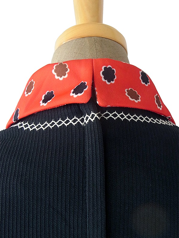 ヨーロッパ古着 ロンドン買い付け 70年代製 レッド X ブラック 生地切り返し レトロ柄 ロング ワンピース 17OM806
