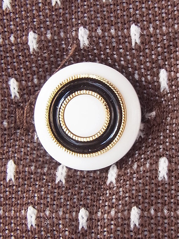 ヨーロッパ古着 ロンドン買い付け 70年代製 グレージュ X ホワイト ドット刺繍 ポケット付き ヴィンテージ ワンピース 17OM810