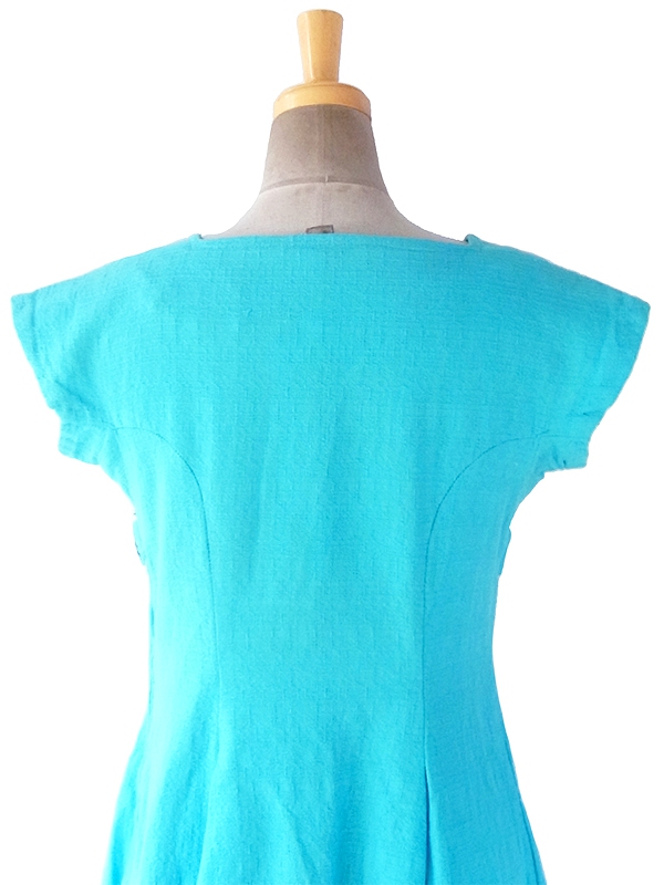 【送料無料】ヨーロッパ古着 ロンドン買い付け 60年代製 水色 X ホワイト刺繍・ラインストーン リボン付き ヴィンテージ ワンピース 18BS011【ヨーロッパ古着】