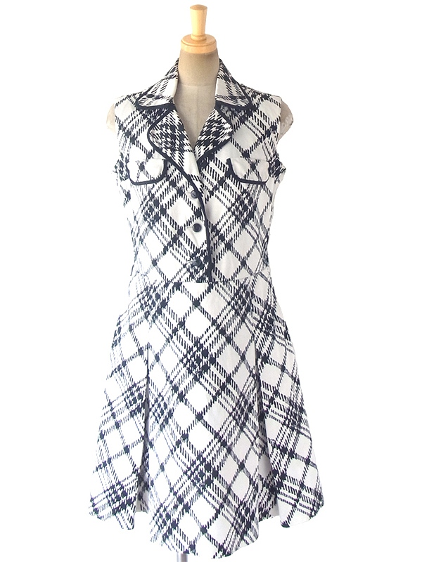 ヨーロッパ古着 ロンドン買い付け 70年代製 モノトーン X チェック柄 ボックスプリーツ ワンピース 18BS107