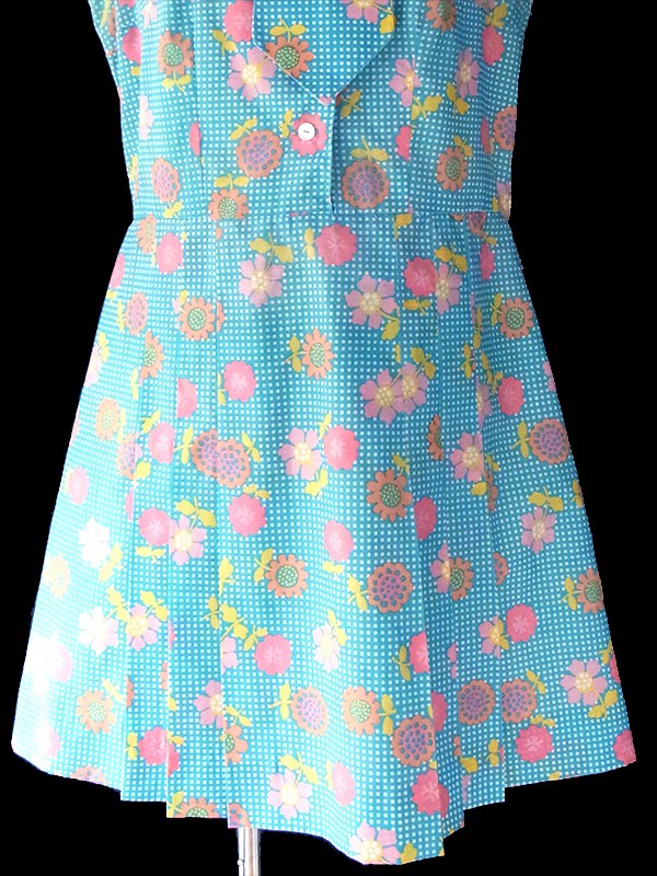 ヨーロッパ古着 ロンドン買い付け 70年代製 水色 X カラフル花柄・ホワイト水玉 着脱可能なネクタイ付き ワンピース 18BS124
