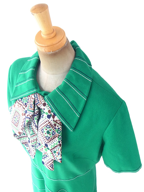 ヨーロッパ古着 ロンドン買い付け 60年代製 グリーン X スカーフタイ ステッチデザイン ウール ワンピース 18BS213