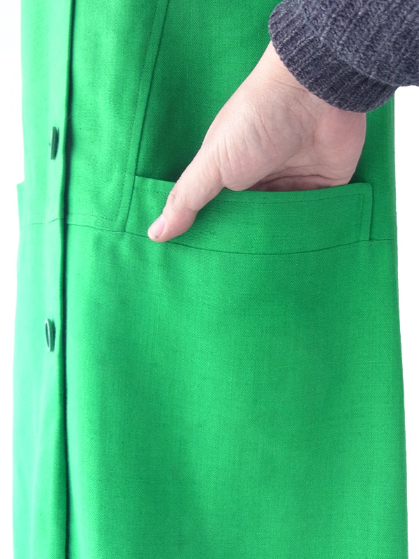ヨーロッパ古着 フランス買い付け 60年代製 美しいグリーン X シームデザイン ポケット付き ヴィンテージ ワンピース 18FC116