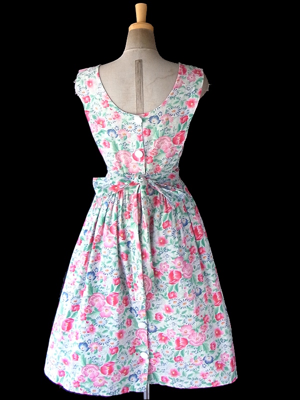 ヨーロッパ古着 60年代フランス製 ホワイト X パステル調カラフル花柄 ヴィンテージ ワンピース 18FC308